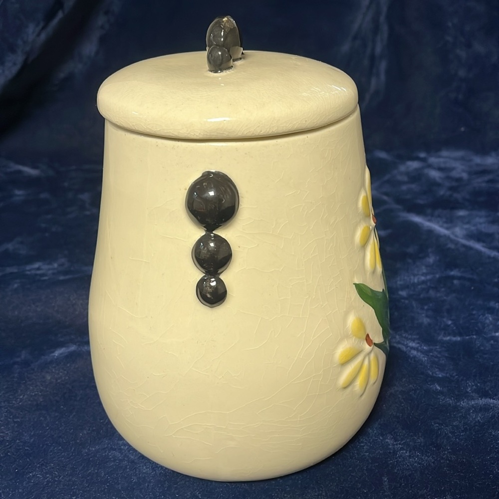 VTG Flower Cookie Jar with Lid - Picture 7 of 10